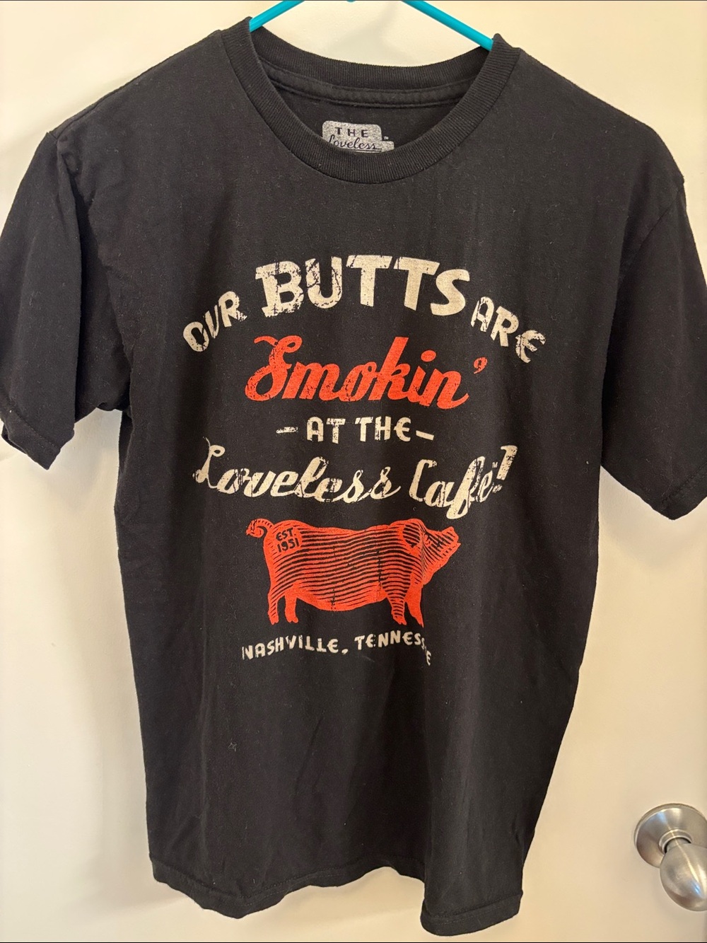 The Loveless Cafe 'Our Butts Are Smokin' Black Tee Nashville Tennessee